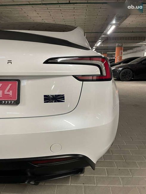 Tesla Model 3 2024 - фото 3