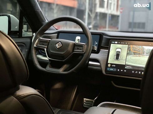 Rivian R1S 2023 - фото 29
