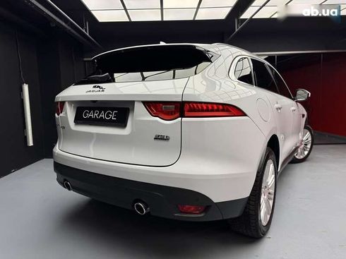 Jaguar F-Pace 2017 - фото 18