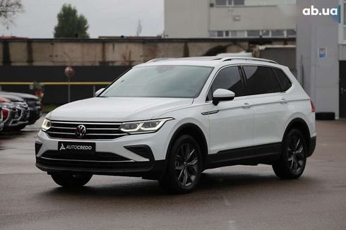 Volkswagen Tiguan 2022 - фото 3