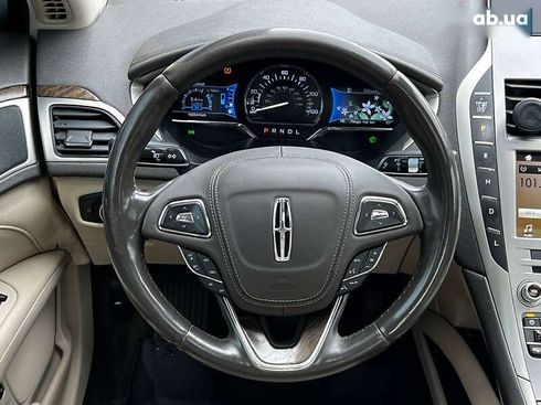 Lincoln MKZ 2016 - фото 12