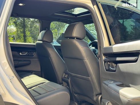 Honda CR-V 2023 белый - фото 17