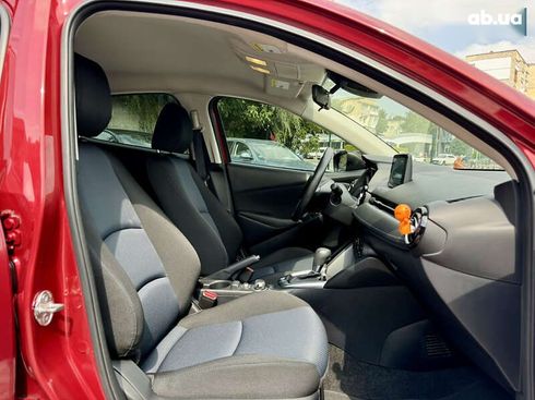 Toyota Yaris 2019 - фото 5