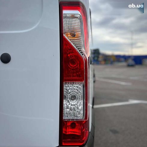 Renault Master 2020 - фото 12