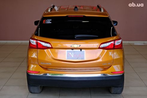 Chevrolet Equinox 2018 оранжевый - фото 6