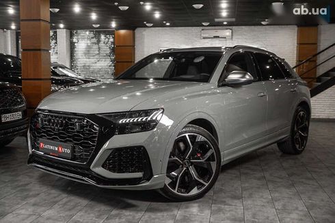 Audi RS Q8 2023 - фото 14