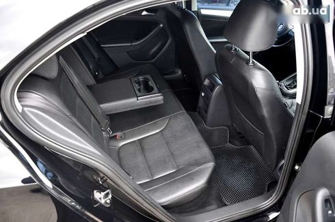 Volkswagen Jetta 2012 - фото 4