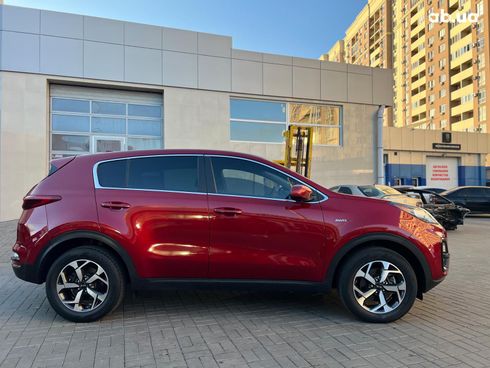 Kia Sportage 2020 красный - фото 4