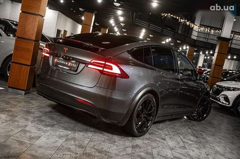 Tesla Model X 2019 - фото 3