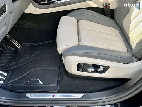 BMW X7 2022 - фото 23