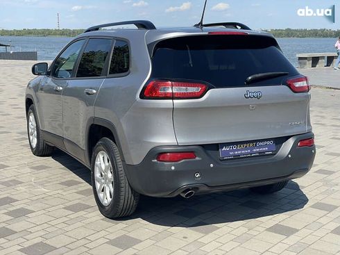 Jeep Cherokee 2015 - фото 12