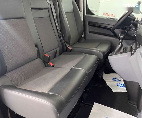Opel Vivaro 2020 - фото 17