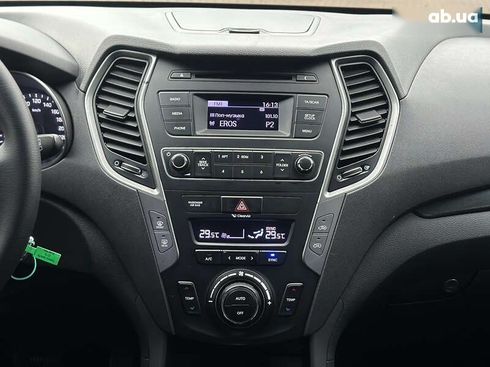 Hyundai Santa Fe 2017 - фото 24