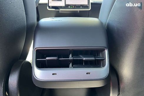 Tesla Model Y 2020 - фото 19