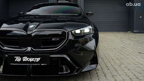 BMW M5 2024 - фото 7