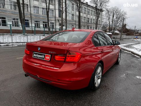 BMW 3 серия 2013 красный - фото 6