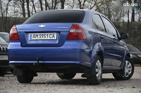 Chevrolet Aveo 2009 - фото 12