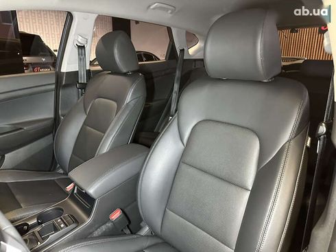 Hyundai Tucson 2019 - фото 21