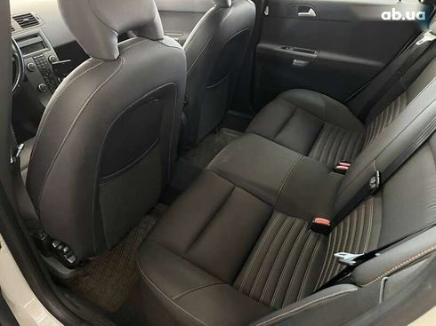Volvo V50 2010 - фото 30