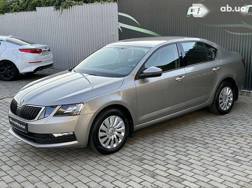 Skoda Octavia 2017 - фото 2