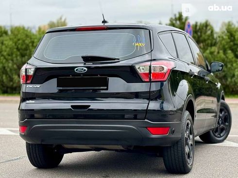 Ford Escape 2017 - фото 8