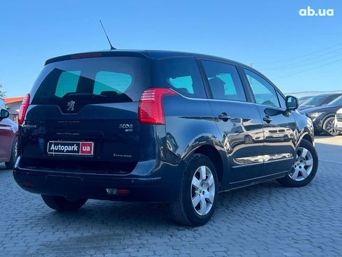 Peugeot 5008 2012 синий - фото 8