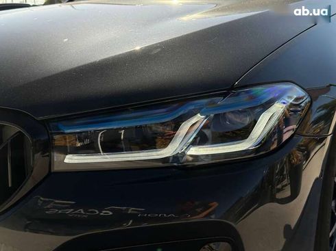 BMW 5 серия 2018 - фото 13