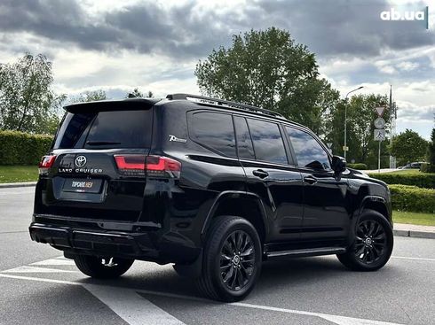 Toyota Land Cruiser 2021 - фото 16