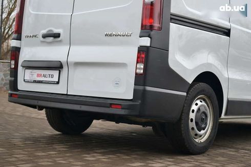 Renault Trafic 2021 - фото 20