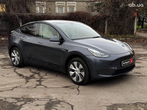 Tesla Model Y 2023 серый - фото 12