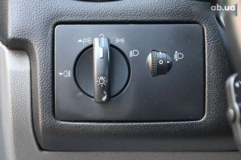Ford Focus 2009 - фото 13