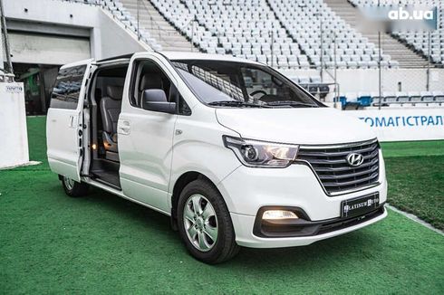 Hyundai Grand Starex 2019 - фото 5