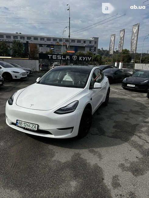 Tesla Model Y 2021 - фото 25