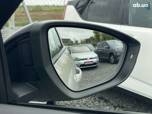 Audi E-Tron 2022 - фото 17