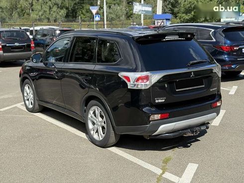 Mitsubishi Outlander 2014 - фото 5