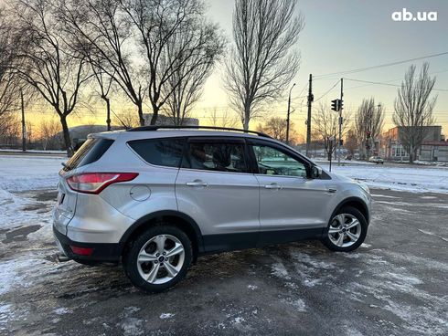 Ford Escape 2016 серый - фото 8