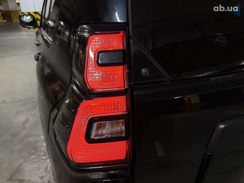 Toyota Land Cruiser Prado 2023 - фото 20