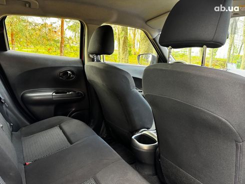 Nissan Juke 2018 красный - фото 22