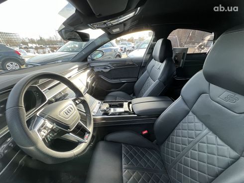 Audi A8 2023 - фото 3