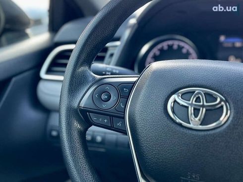 Toyota Camry 2017 - фото 27
