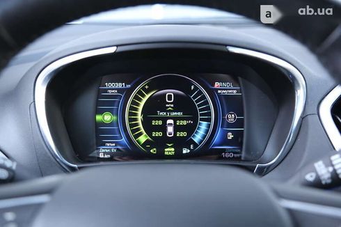 Chevrolet Volt 2017 - фото 17