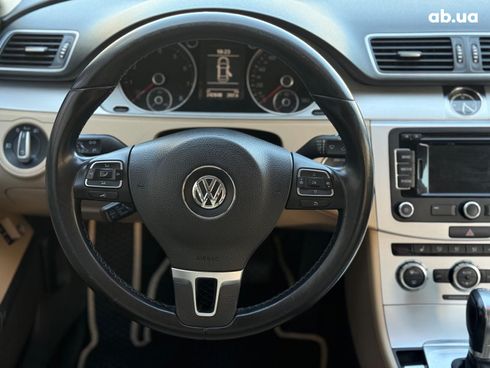 Volkswagen Passat CC 2013 синий - фото 16