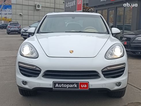 Porsche Cayenne 2014 белый - фото 2