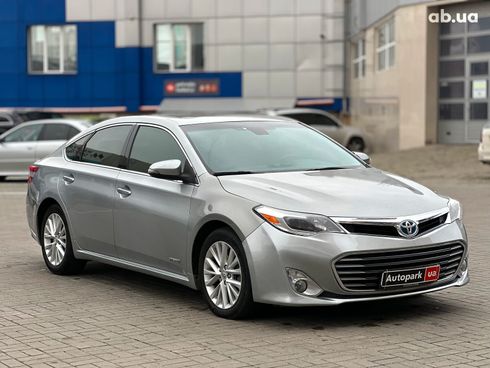 Toyota Avalon 2015 серый - фото 3