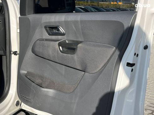 Volkswagen Amarok 2013 белый - фото 16