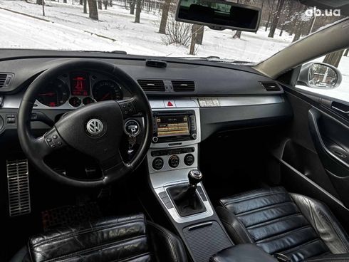 Volkswagen passat b6 2008 серый - фото 16