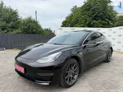 Tesla Model 3 2019 - фото 2