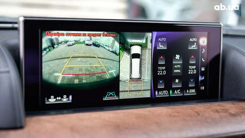 Lexus LX 2017 - фото 29