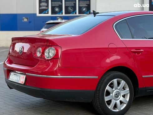 Volkswagen passat b6 2007 красный - фото 5
