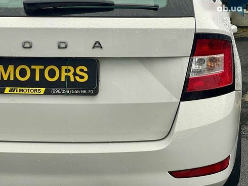 Skoda Fabia 2021 - фото 19